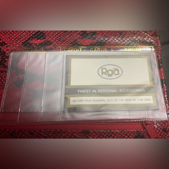 ❤️‍🔥RGA Faux Leather Red & Black SnakeSkin Pattern Wallet & CheckBook Holder - Picture 5 of 6